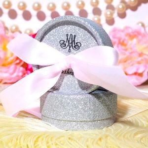 Marie Antoinette’s lashes